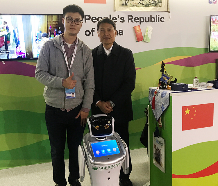 service robot from china, chinese service robot for commerce, business service robot