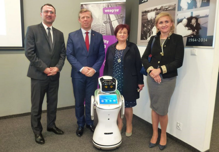 robot service for airport, passenger service robot, intelligent robot for airport